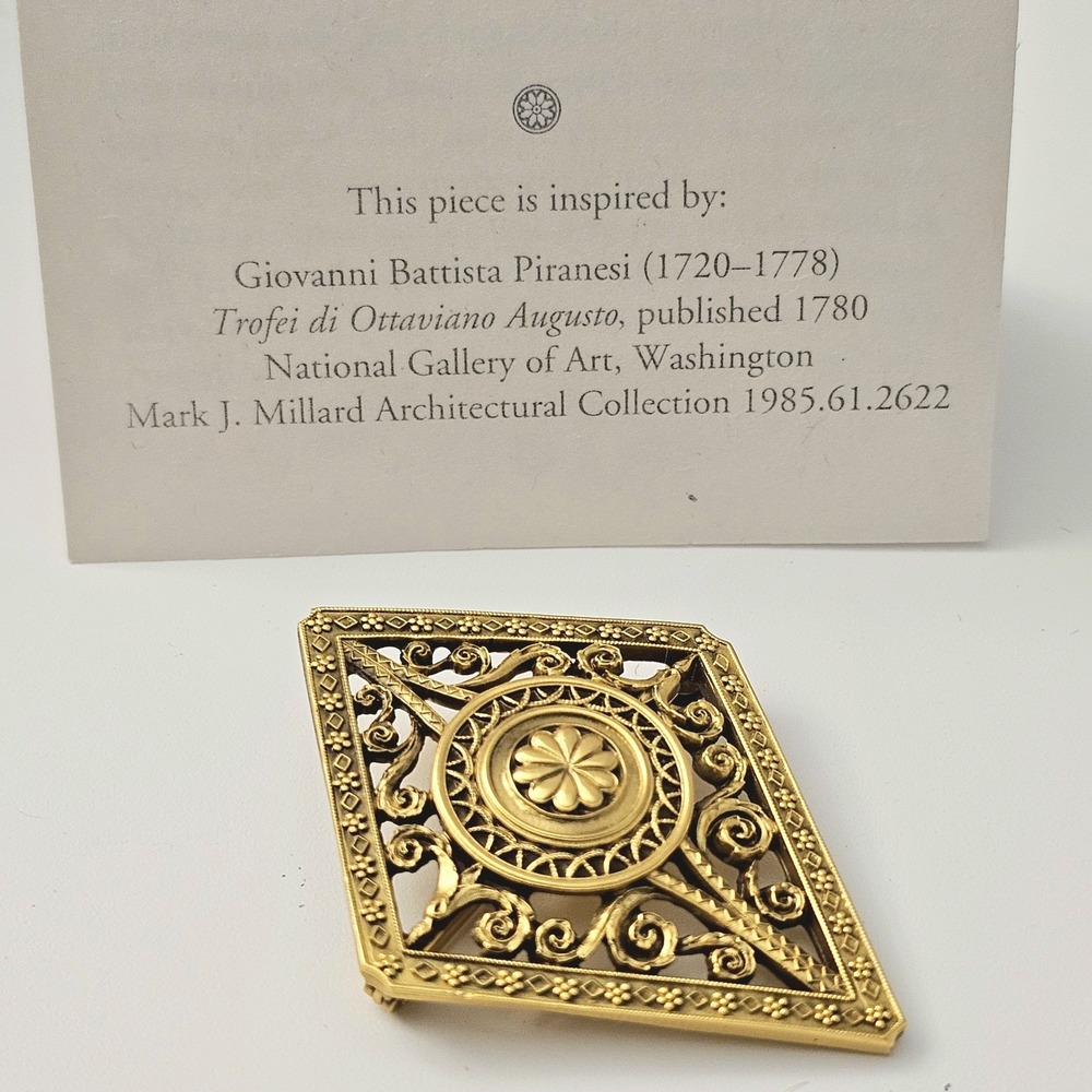 National Gallery of Art Piranesi Roman Medallion Brooch 24K Gold Plate w/ Box